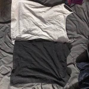 Grey and white forever21 tank top.